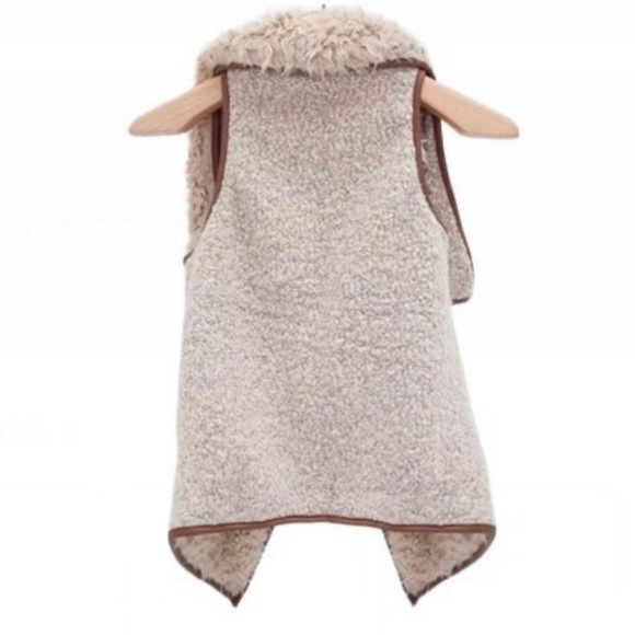 Anthropologie Love Tree Teddy Faux Fur Leather Vest - Picture 3 of 9